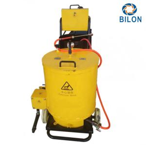 China 60L Asphalt Road Crack Sealing Machine With 0.65KW Power Easy To Operate factory