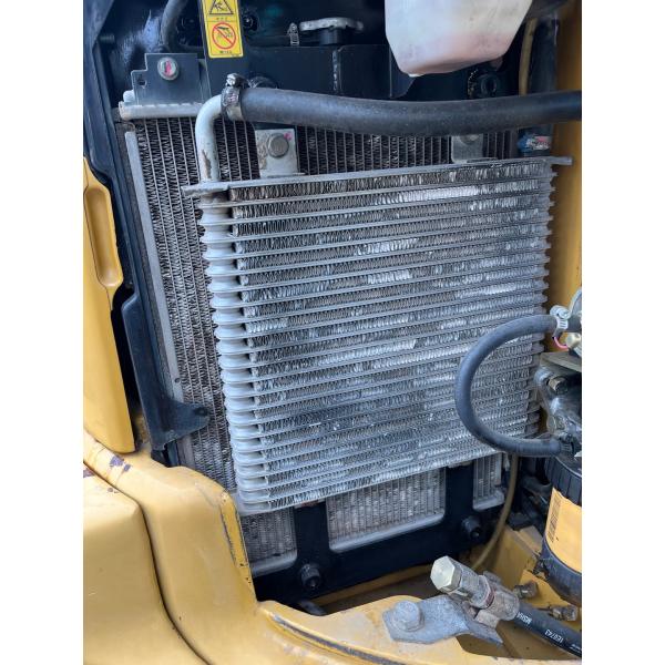 2019 Best Original CAT304cr Mini Backhoe Crawler Excavator with Hydraulic Cylinder