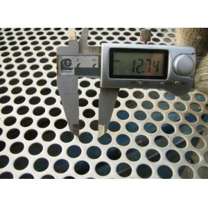 Stainless Steel Round Hole Perforated Metal Mesh Customized