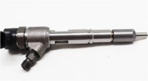 China 0445110527 0445110526 Diesel Engine Fuel Injectors factory