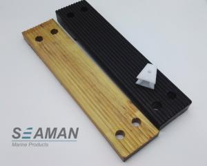 China Wood Step Rubber Step Boat Safety Ladder Marine Rope Ladder Accessories factory