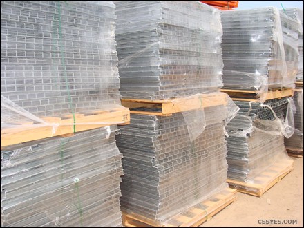 Steel Pallet Rack Wire Decking , Wire Mesh Storage Racks Powder Coated 5 - 30 Levels