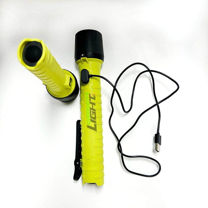 China Anti-explosive Flashlight New Industrial Led Torch IP68 Waterproof Rechargeable Flashlights Rugged and Lightweight No reviews yet factory