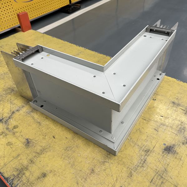 Aluminum Alloy And Copper Sandwich Power Bus Duct In Electrical 50Hz-60Hz