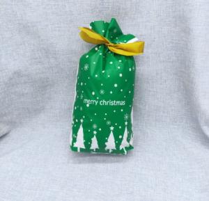 China Best Selling Christmas Bag Candy Treat Bag Christmas Drawstring Bag factory