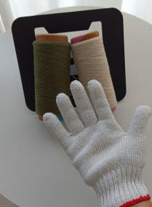 China Ne4/1 Ne6/1 Ne8/1 Glove Yarn Recycled Yarn Regenerated Cotton Yarn factory