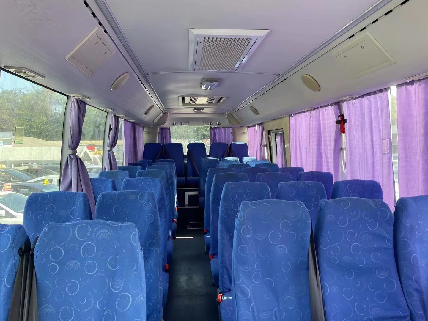 Used Mini Bus For Sale 40 Seats 8 Meters Commuting Bus Yutong ZK6808 Left Hand Drive Use In Ghana