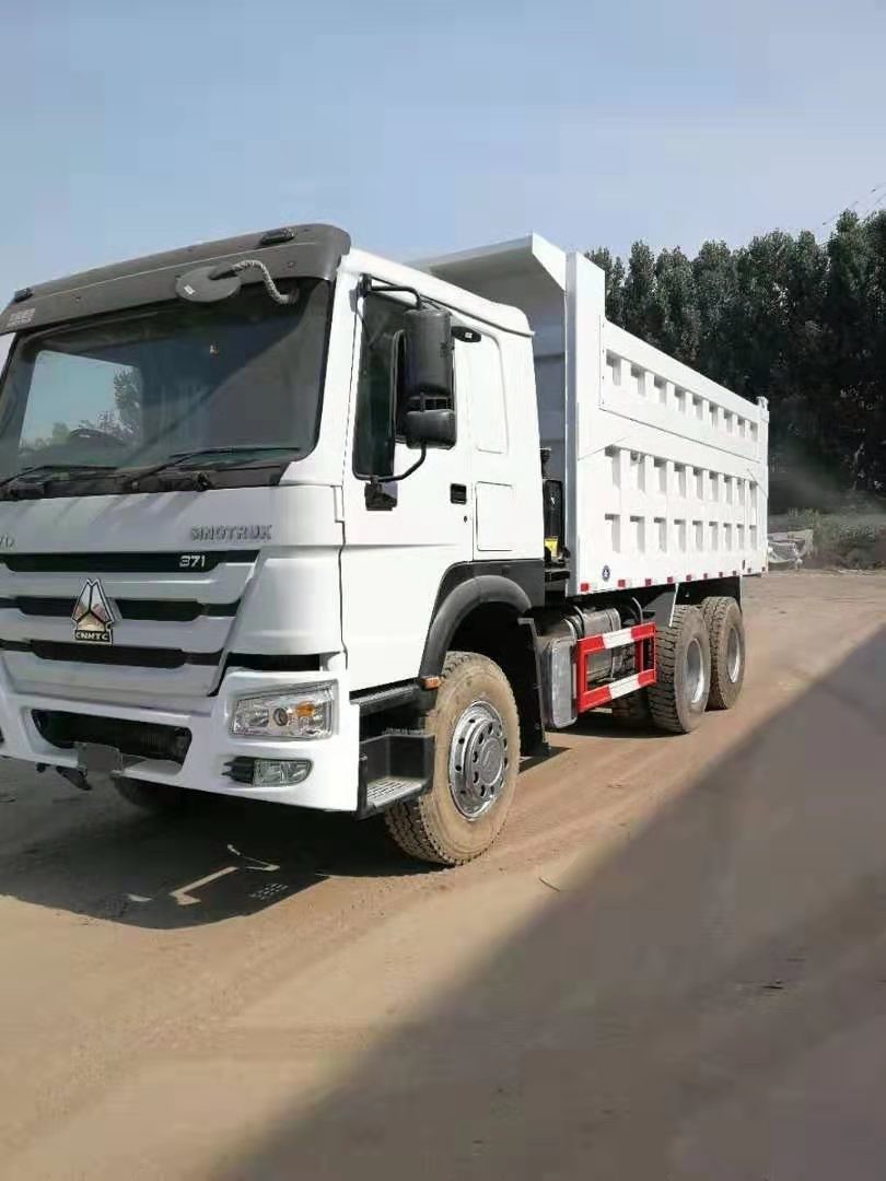LHD RHD 9.726L 50T Tipper 6*4 Howo Used Dump Truck