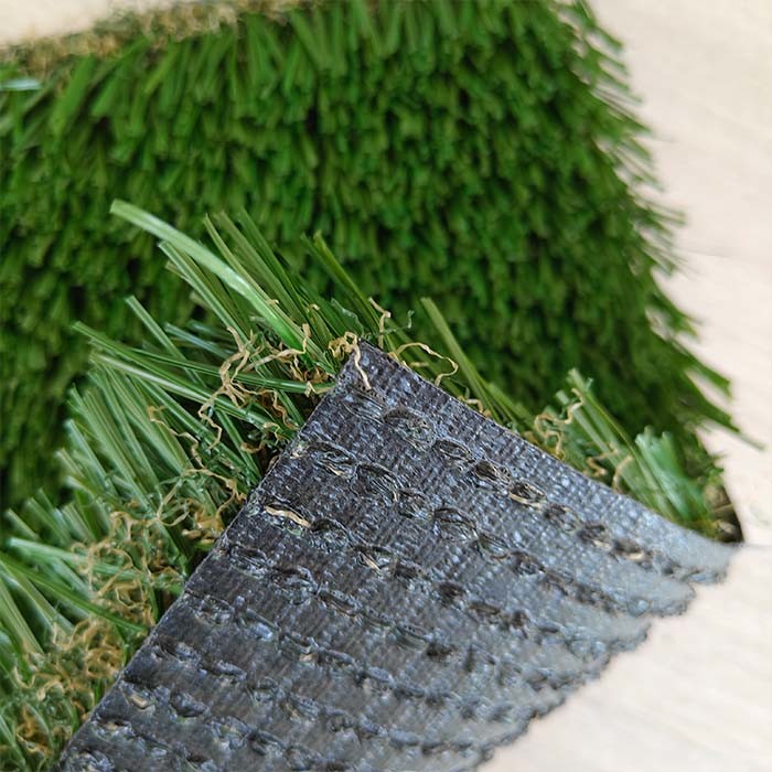 40mm Pile Height "S" Shape Yarn Excellent Performance Leisure Synthetic Turf For Gardens And Courtyards