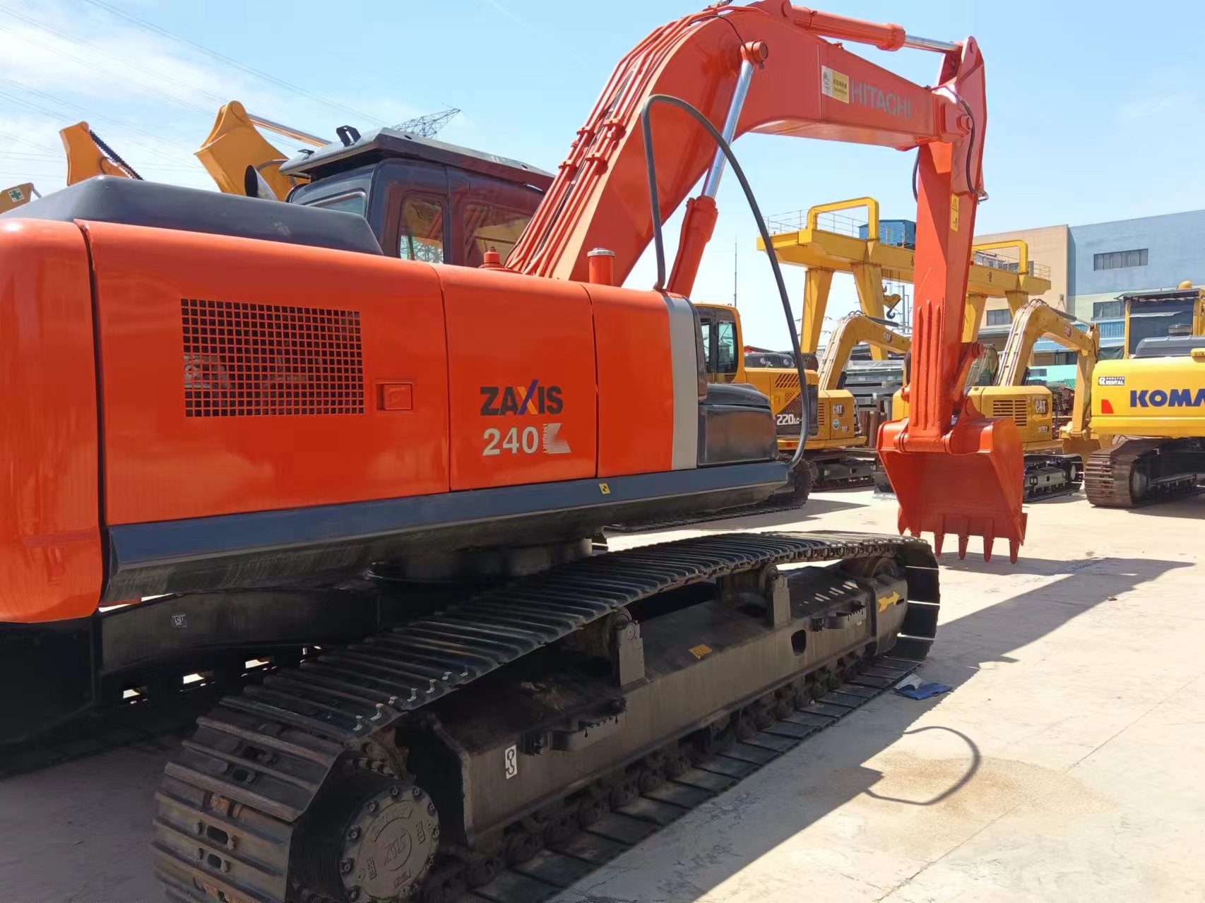 Original Hitachi ZX240 Hydraulic Pump Second-hand Crawler Excavator Machine Made in Japan