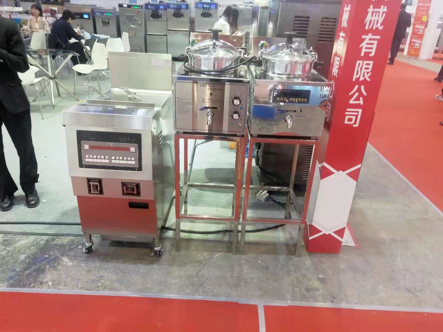 Digital Panel 16L 3KW 220V/110V Chicken Express Counter Top Pressure Fryer