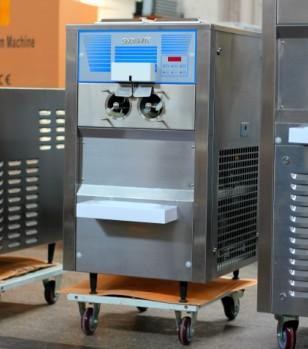 China Model 225A Household Ice Cream Maker Table Model factory