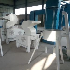 Plastic Grinder Plastic Crusher Machine Recycled Crushing Machine 650r/min