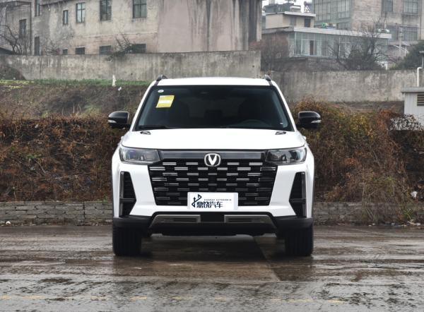 China Competitive Export Luxury High Speed Chang An EV Changan CS 95 Plus Fuel SUV New and Used Car factory