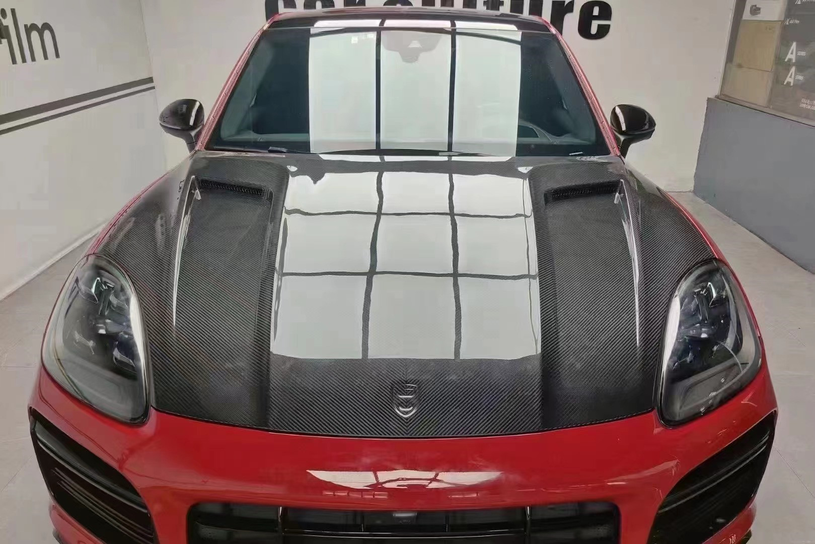 2019 Black Porsche Cayenne Body Kit TH Style Hood Engine Cover Dry Carbon Fiber