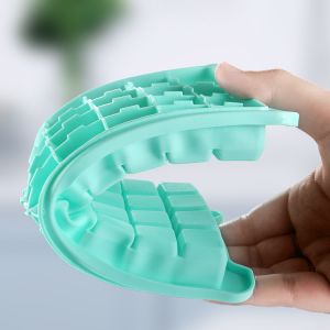 Silicone Ice Cube Molds With Removable Lids Reusable And BPA Free For Whiskey,