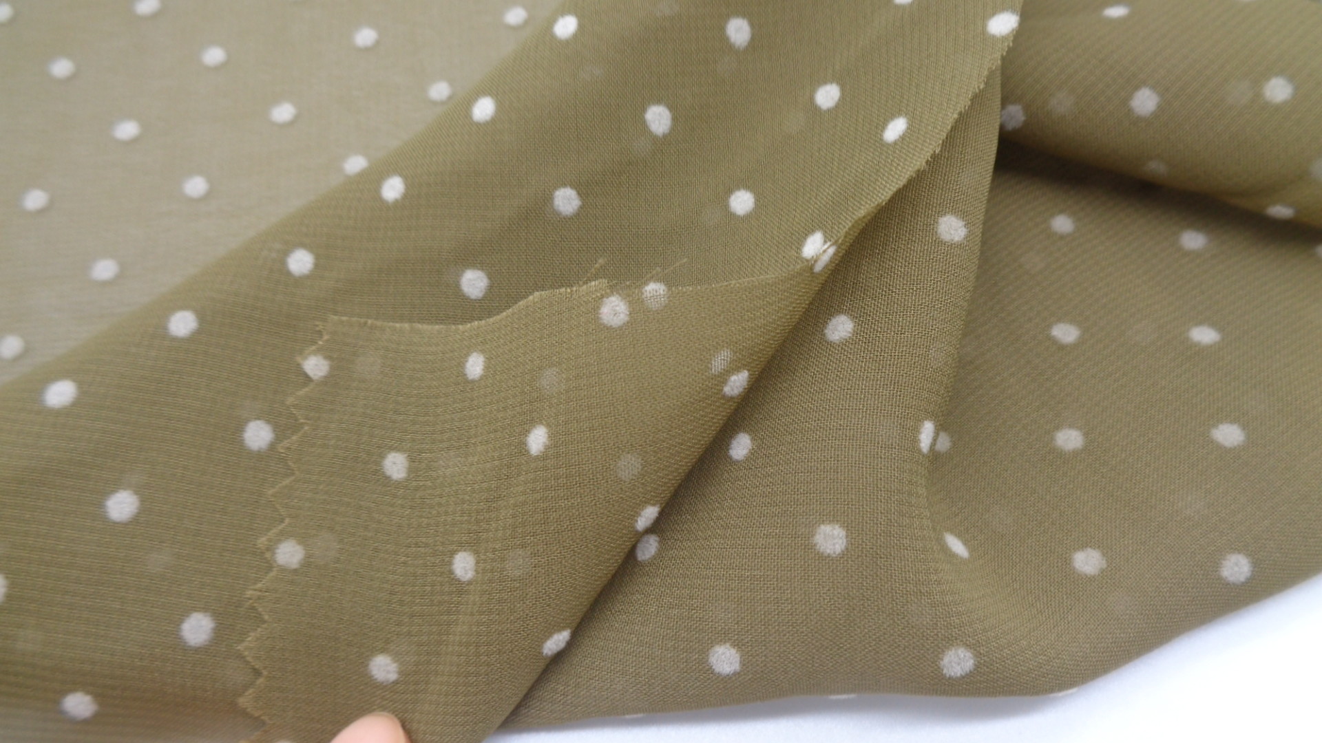100% Polyester Cut Flower Dot Plush Chiffon Clothing Fabric 62G 75DX75D