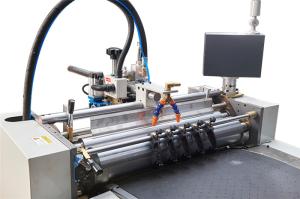 China Paper Automatic Rigid Box Making Machine , Cardboard Box Maker Wear Resistant factory
