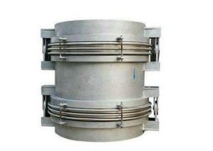 China Convenient Metallic Hinge Style Steel Pipe Expansion Joint Structurally Rigid factory