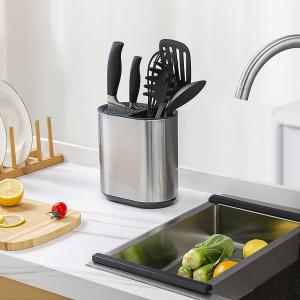 China Modern Stainless Steel Knife Block Holder 18x11.5x19.4mm for Sustainable Kitchen factory