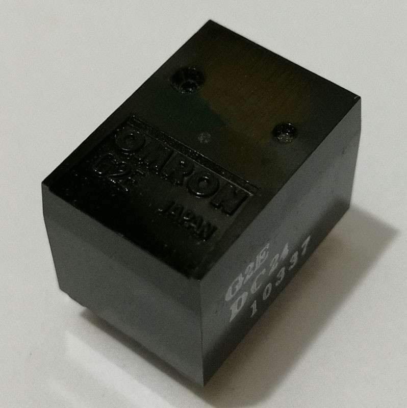 Omron small relay G2E-24VDC (6 Pin)