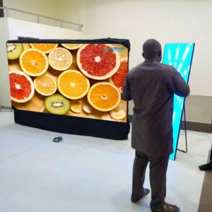 China P2.5 1000nits 800cd/sqm Indoor Fixed LED Display 128x128dots factory