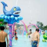 Spray Park Equipment Funny Spray Whale Toy for Play Water Games