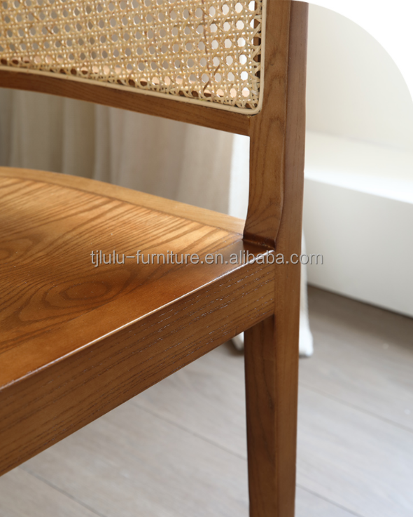 Home Furniture Morden Nordic Woven Cane Black Rarran Dinding Chair Wooden Chair Wicker for Hotel Dining Chairs Upholstered