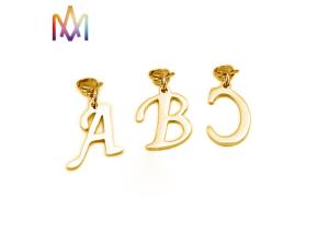 China Lobster Clasp A-Z Alphabet Custom Shaped Keychains factory
