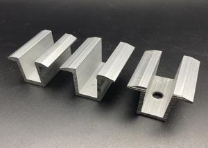 China ISO9001 Mid Clamp And End Clamp Kit SUS304 Solar Panel Mounting Roof System factory