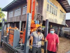 China 89kw 400m Hydraulic Water Well Drilling Rigs For Engineering factory