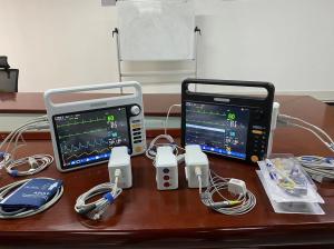 China Portable Modular Patient Monitor Multilingual With Touch Screen factory