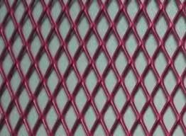 China Spraying Plastics Expanded Wire Mesh 80mm Dip Diamond Wire Mesh Panels factory