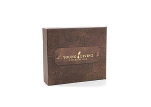 China Side Pull Portable Cosmetic Packaging Box Hot Stamping For Essential Oil factory