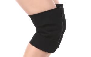 China Basketball Self Heating Knee Pad Prevent Knee Bone And Joint Injuries factory