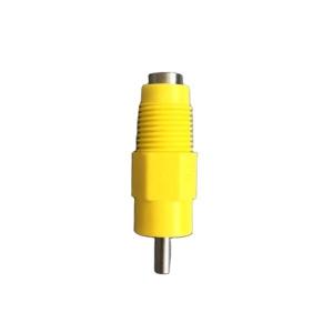 China Yellow Automatic Poultry Nipple Drinker Chicken Drip Waterer factory