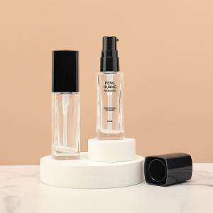 China Square Liquid Foundation Bottles Cosmetic Packaging Glass Cream Lotion Bottle factory