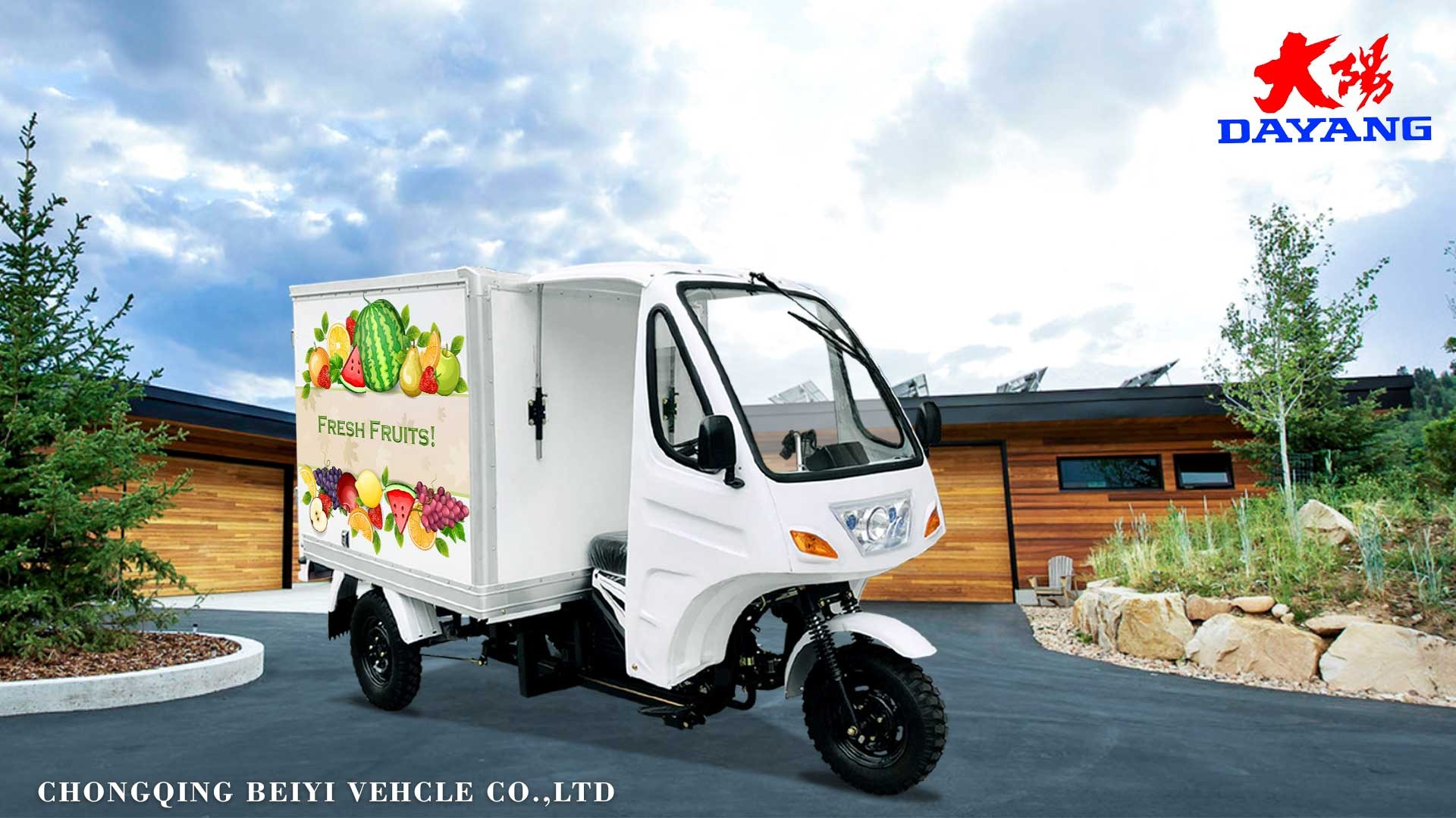 Popular Model Semi Cabin 200cc Cargo Tricycles Trike Three Wheel Motorcycle Made