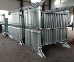 Korea Customized Crowd Control Barriers ,High Quality Made In China Top Fence