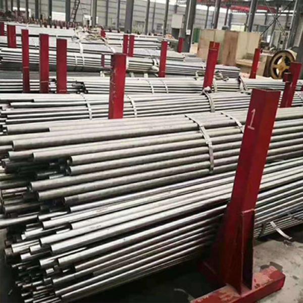 Seamless API 5CT Steel Pipe Black Painted Welded Carbon Steel Tubing For Oil Gas