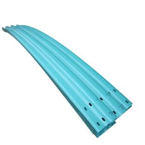 China Custom Color Steel Highway Corrugated Beam Curved Guardrail with Q235 Q345 Material factory