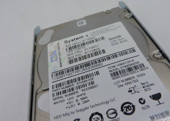 81Y9650 81Y9651 IBM Hard Disk SAS 900GB 2.5 Inch Hot Swappable Design