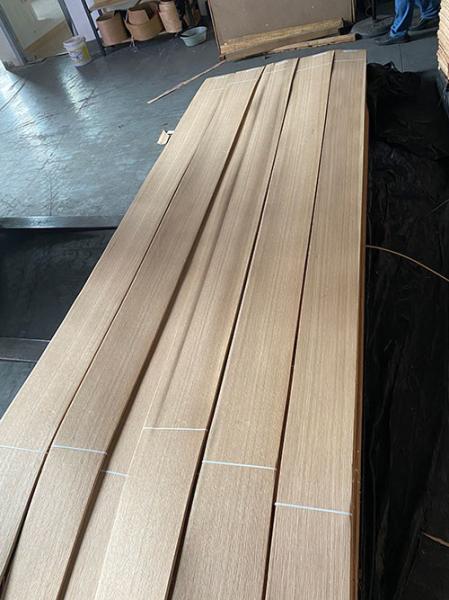 Luxury White Oak Wood Veneer, 0.45MM Thickness, Quarter Cut/Straight Grain, For