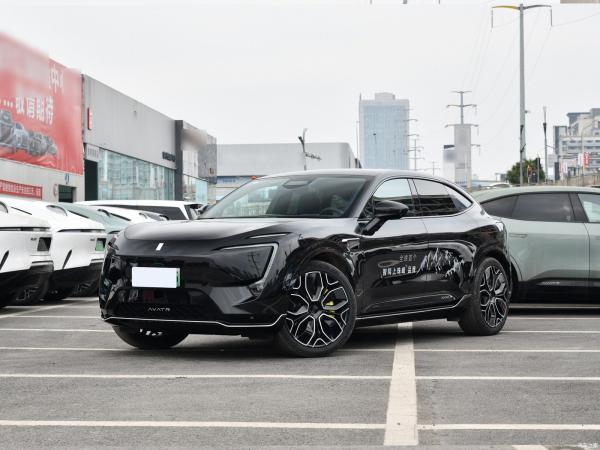 Modern BEV Battery Electric Vehicle with Top Speed of 200 Km/h and Range of 250