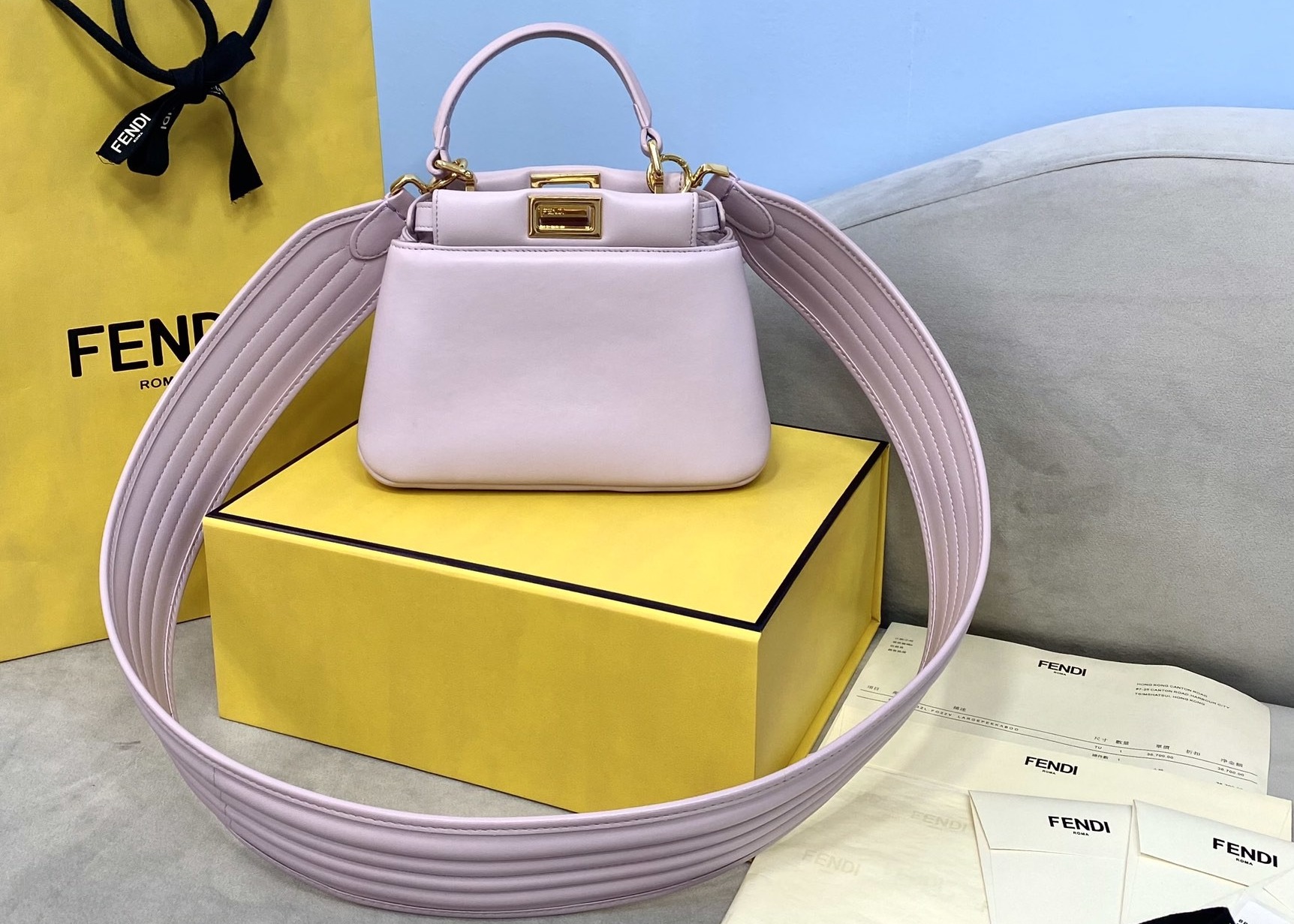 Peekaboo Iconic Xs Handbag Soft Sheepskin Womens Luxury Handbag Wide Shoulder Straps Cross-Body Bag