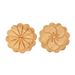 China Custom Engraved Bamboo Wooden Coaster Wedding Personalized Coaster Set factory