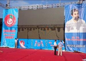 China SMD1919 1R1G1B Led Video Wall Rental High Brightness Full Color 5M Viewing Distance factory