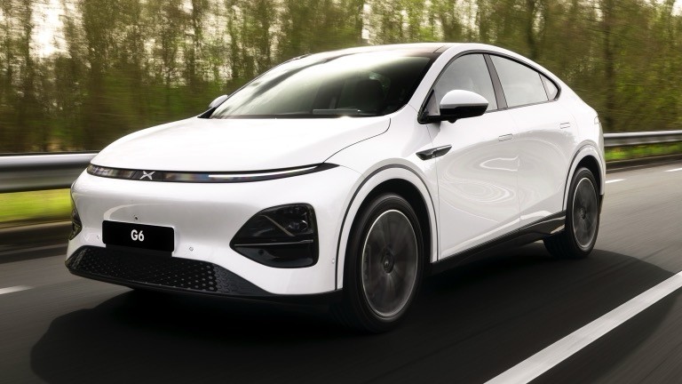 Xpeng G6 RWD Long Range Electric Vehicle SUV EV Electric Car with a motorpower of 210kw RWD driving & 490km Range
