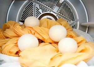 China 7cm 2.7&quot; Diameter Pure New Zealand Wool Softener Balls factory