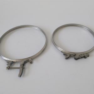China Standard Stainless Steel Locking Band For Twin Wall Flue And Twist Lock Jointing System factory
